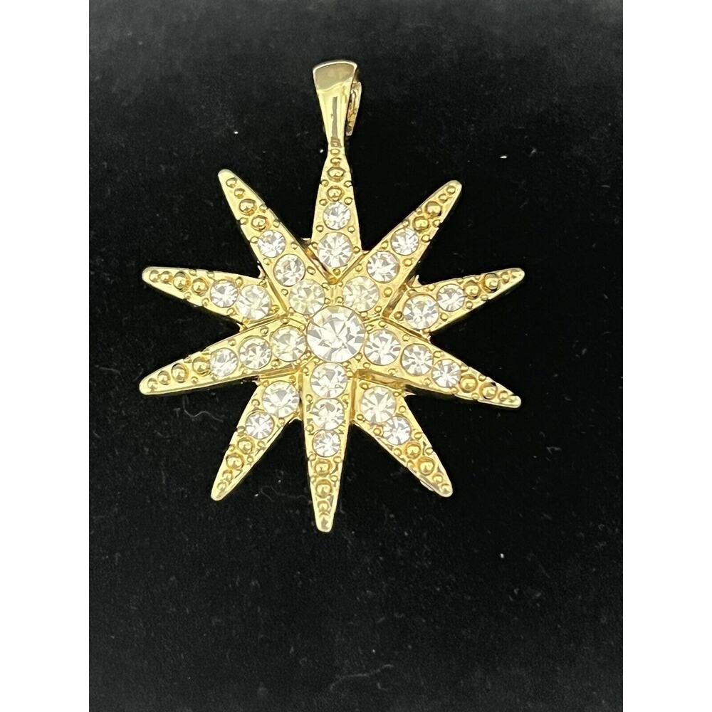 Isaac Mizrahi yellow Gold Starburst Pendant Necklace